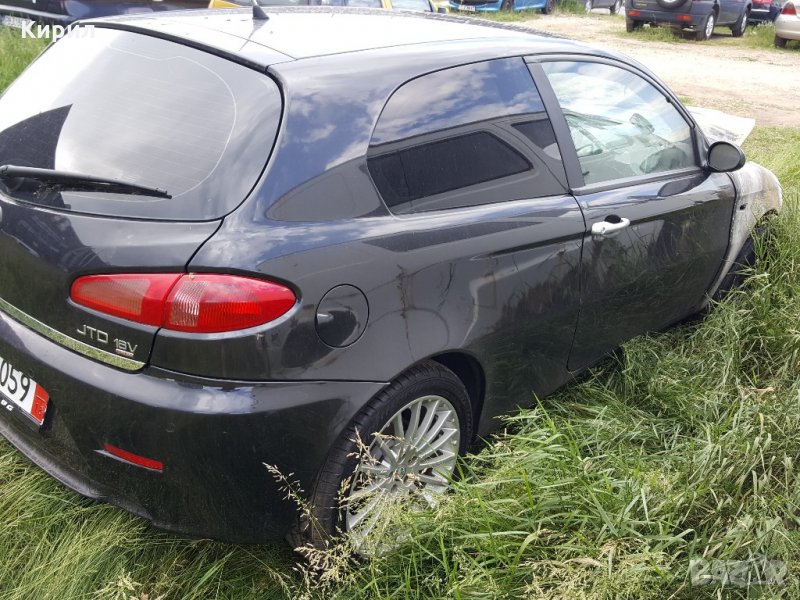 Алфа Ромео 147 1.9 16в 150к.с на части, снимка 1