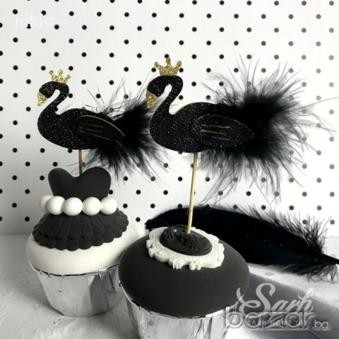 Черен лебед с пера и корона топер на клечка украса декорация торта парти, снимка 2 - Други - 20958971