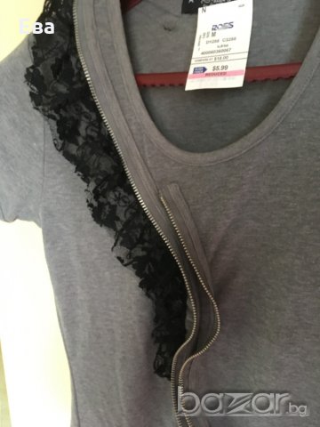 Нова блузка, снимка 2 - Тениски - 18363025