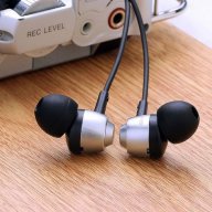 Продавам висококачествени слушалки earphones C56r, снимка 2 - Слушалки и портативни колонки - 16061623
