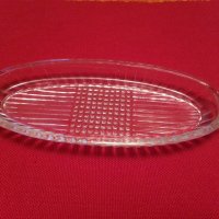 Кристална чиния за мезета, снимка 1 - Чинии - 20857561