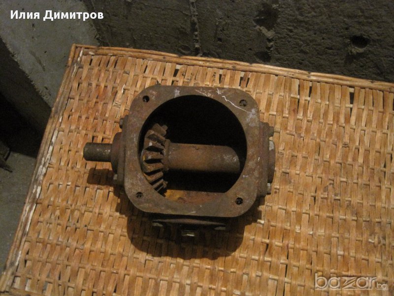 Редуктор Основа, снимка 1