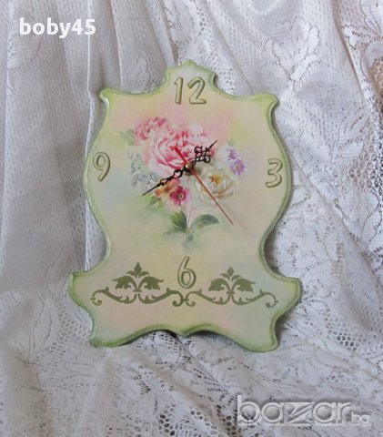 Стенен часовник "Нежни цветя", ръчно декориран с декупаж, снимка 1 - Декорация за дома - 16170184