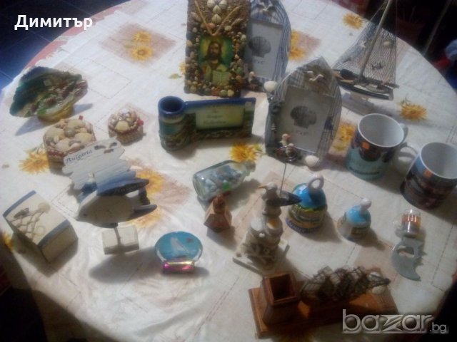 Продавам сувенири