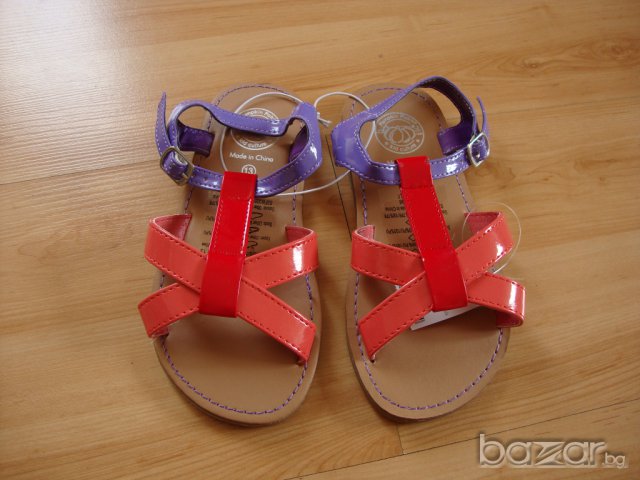 Нови сандалки Pumpkin Patch, стелка 20 см.