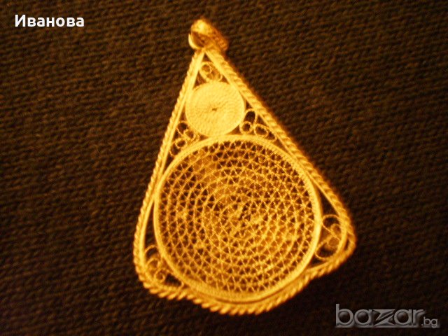 Голям сребърен медальон с тюркоаз, снимка 3 - Колиета, медальони, синджири - 20869747