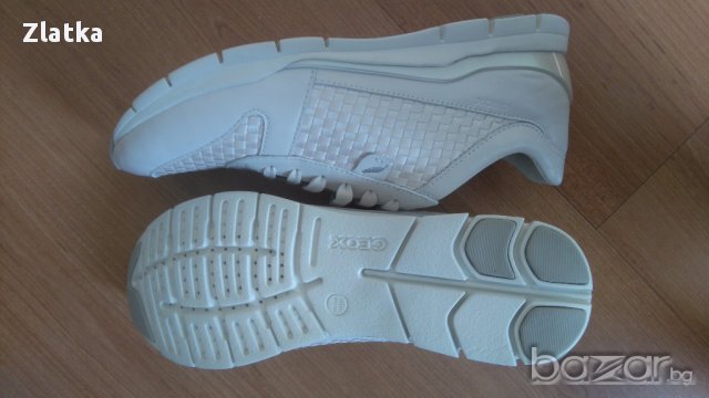 Дамски спортни обувки Geox, снимка 3 - Кецове - 17470438