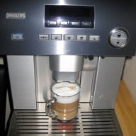 Кафе автомат Philips Hd 5730, снимка 3 - Кафемашини - 8239994