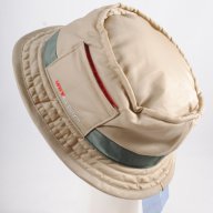 шапка ОРИГИНАЛ марка Levi's ®, снимка 1 - Шапки - 7856330