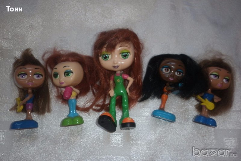 Четири броя Diva Starz doll Mcdonalds toy 2002 +Diva Starz Talking Doll 1999, снимка 1