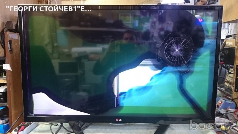 LG  42LA640S СЪС СЧУПЕН ПАНЕЛ, снимка 1