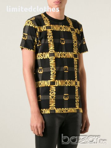 MOSCHINO BELT GOLD LOGO PRINT Мъжка Тениска size S, снимка 2 - Тениски - 12858468