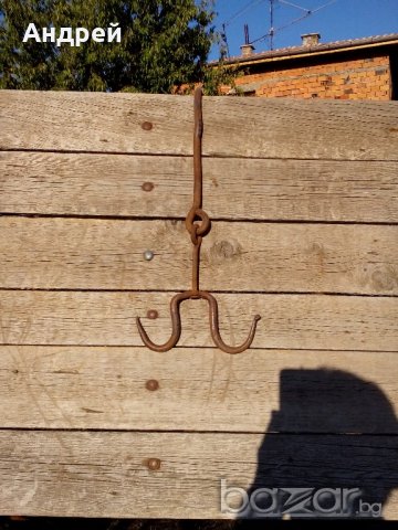 Старинен кован ченгел