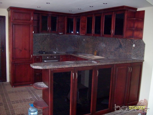 Кухненско обзавеждане от масив, снимка 2 - Кухни - 7719782