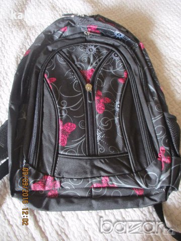 Нова ученическа раница