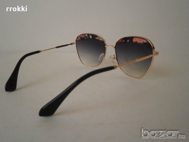 066 Дамски слънчеви очила , снимка 4 - Слънчеви и диоптрични очила - 9973624