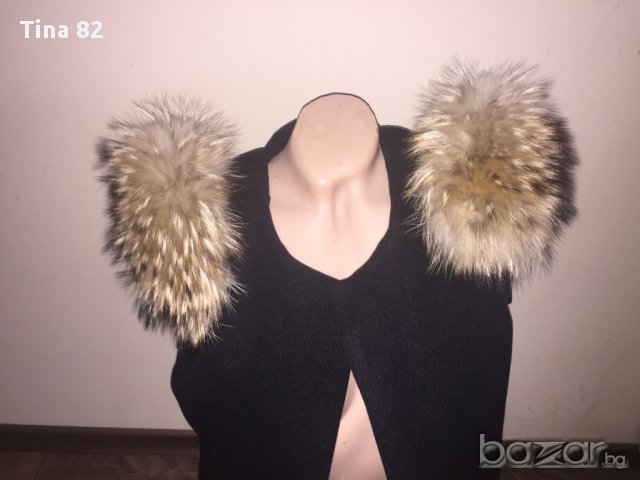 Кашмирен елек с естествен енот , снимка 2 - Палта, манта - 16889473