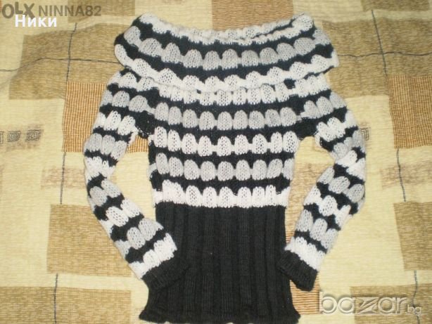 Пуловер, снимка 1 - Блузи с дълъг ръкав и пуловери - 19750796