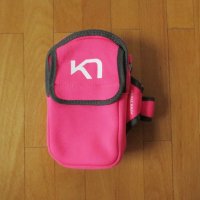 Kari traa hand sport case, снимка 1 - Чанти - 25657012