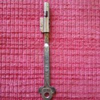 стар германски ключ, снимка 1 - Антикварни и старинни предмети - 22847561