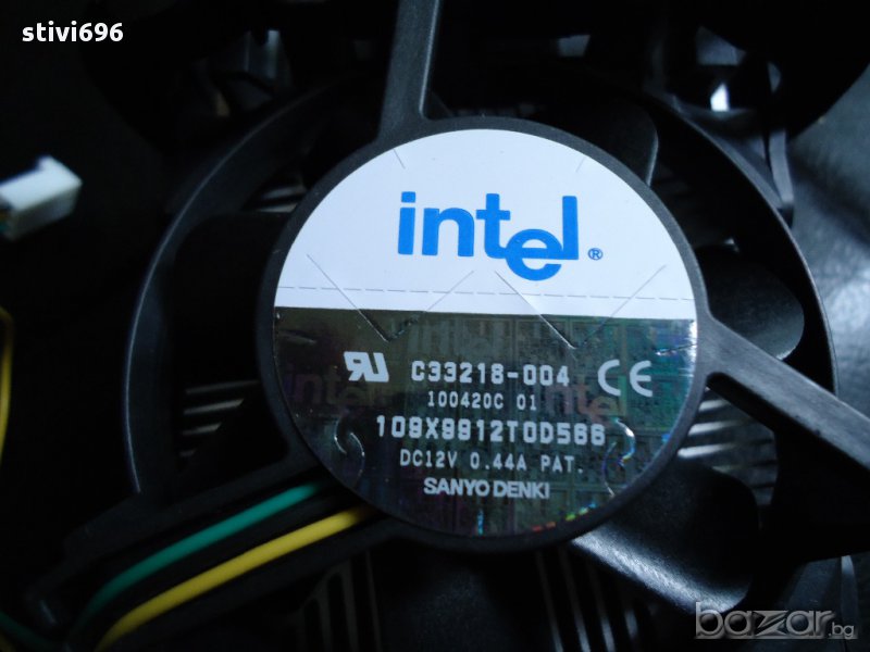 Intel  охладител  чисто нов, снимка 1