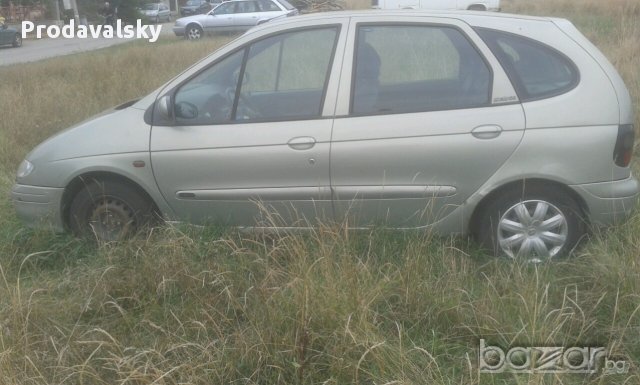 Renault Megane Scenic 1.9 dT на Части, снимка 9 - Автомобили и джипове - 11994984