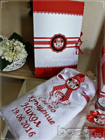 Комплект за кръщене на тема Мини Маус, снимка 5 - Подаръци за кръщене - 16542295