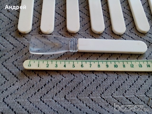 Пластмасова лъжица,лъжици, снимка 4 - Антикварни и старинни предмети - 20483080