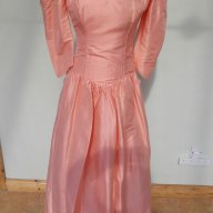 Бална рокля във викториански стил в коралов цвят, снимка 15 - Рокли - 11690435