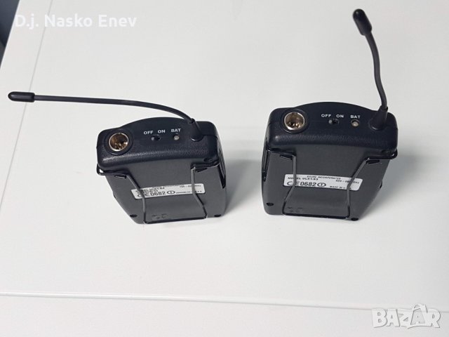 SHURE ULX1 /R4 and S3/ бодипак предаватели x 2 /Made In USA/, снимка 4 - Микрофони - 24385338