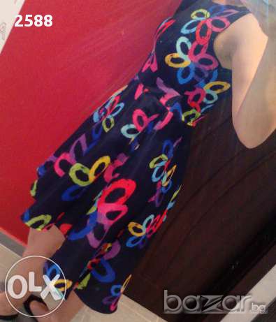 рокля асиметрична, снимка 4 - Рокли - 12242587