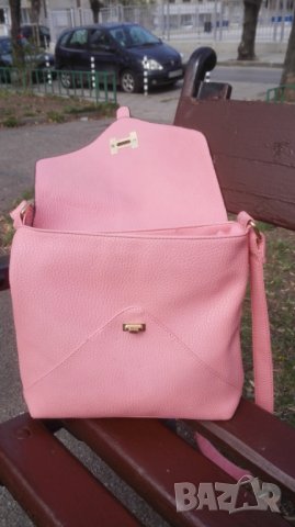 Чанта в розово, квадрат, снимка 5 - Чанти - 24951231