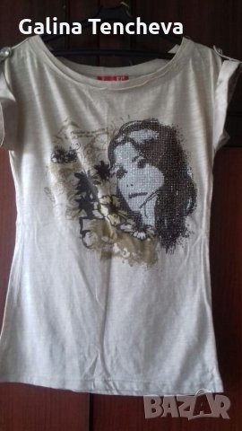 Дамска блуза, снимка 1 - Тениски - 22190302