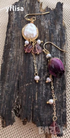 Фешън обици с естествени перли, седеф и истинска роза