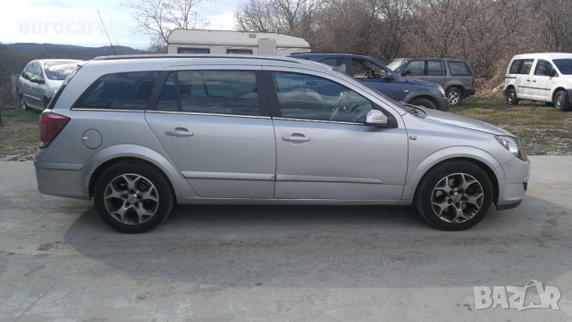 на части Opel Astra 1,9 CDTI, снимка 4 - Автомобили и джипове - 24607078
