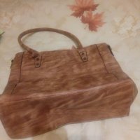 Нова дамска чанта, снимка 5 - Чанти - 25711932