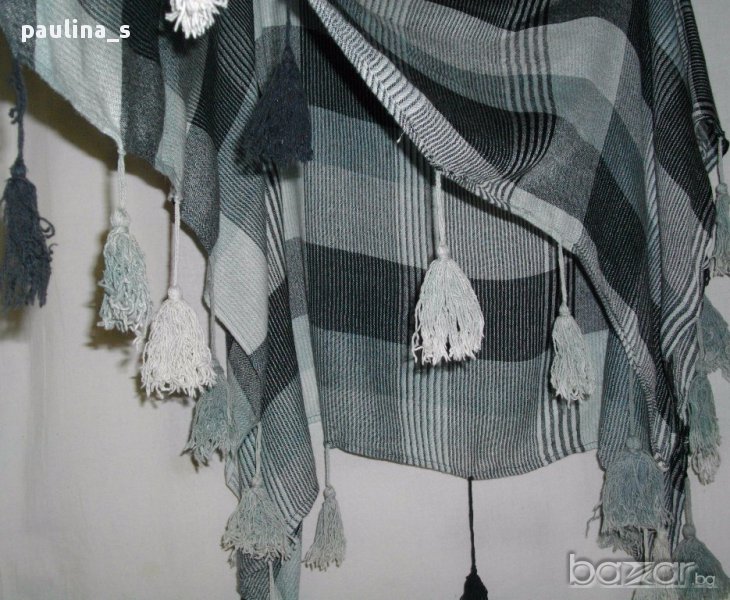 Кариран памучен шал с пискюли / за всички сезони!, снимка 1