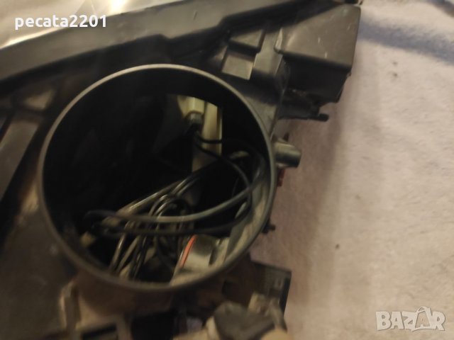 Продавам - оригинален ляв фар за Тоарег 2008 г., снимка 6 - Части - 25503514