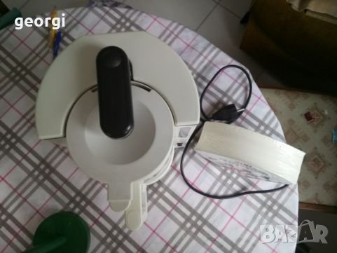 кафе машина автомат филипс, снимка 3 - Кафемашини - 21978015