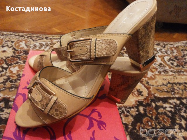 Дамски чехли , снимка 3 - Дамски обувки на ток - 8337284
