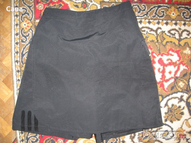 Пола- панталон ADIDAS  размер м, снимка 2 - Спортни екипи - 19099602