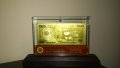 50 златни долара банкноти в стъклена поставка и масивно дърво + Сертификат 