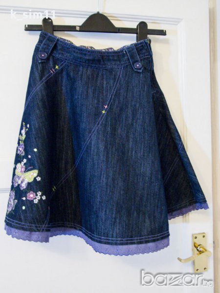 Next страхотна дънкова пола с бродерии за 7 год , снимка 1