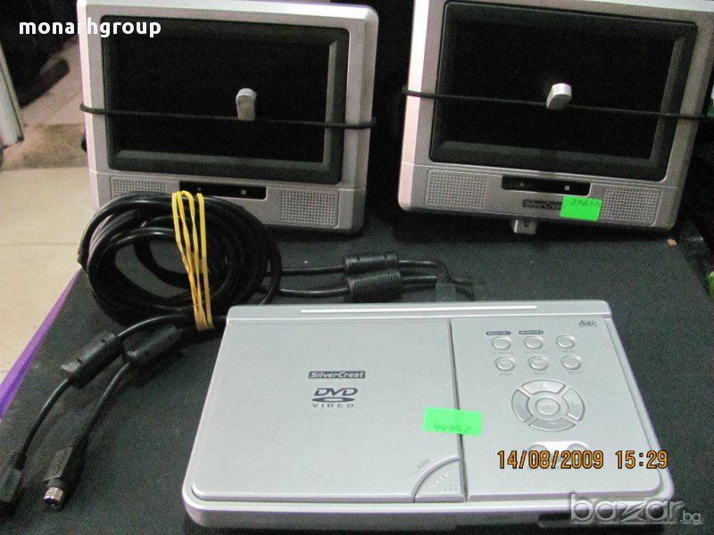 DVD за кола SilverCrest + два монитора, снимка 1