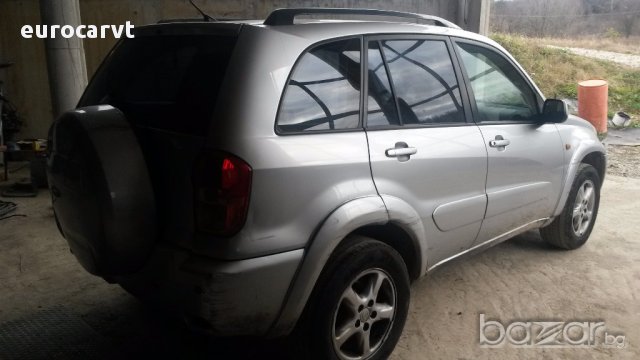 на части Toyota RAV 4 2.0D4D, снимка 4 - Автомобили и джипове - 12811035