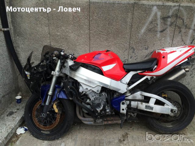HONDA CBR929RR - на части.