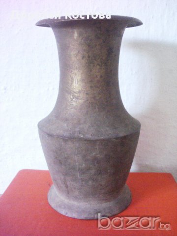 Стара бронзова ваза, снимка 1 - Антикварни и старинни предмети - 10423557
