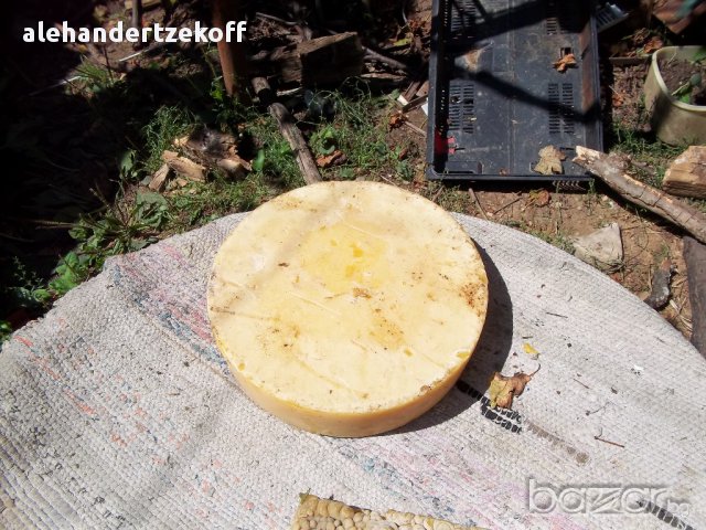 Чист пчелен восък от слънчева восъкотопка , снимка 2 - Домашни продукти - 11829963