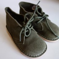 нови велурени обувки, 26ти номер, снимка 1 - Детски маратонки - 17887967