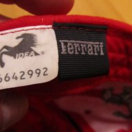 Оригинална червена шапка с черни линии  FERRARI , ферари . , снимка 5 - Шапки - 13777969